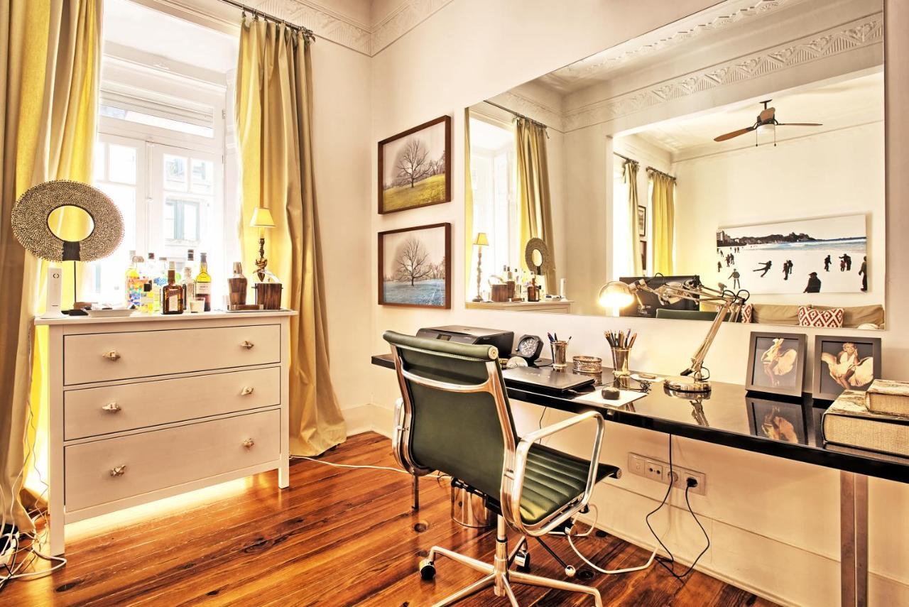 Amoreiras Luxurious By Lisbon Village Apartments Esterno foto
